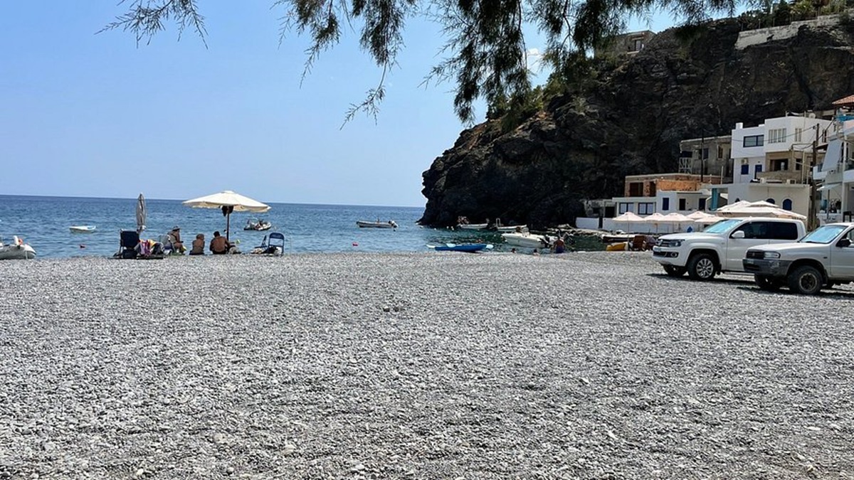 Ηράκλειο: 20χρονος με όπλο στο χέρι αναστάτωσε τους θαμώνες σνακ μπαρ στις 3 Εκκλησιές