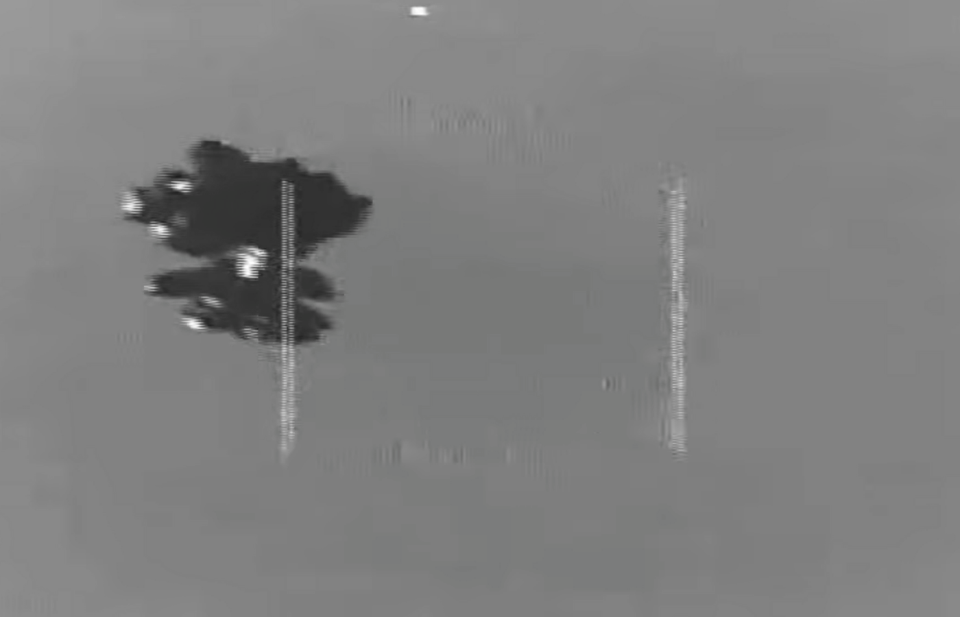 Το «αιωρούμενο μυαλό» των UFO γίνεται viral: Η τεχνητή νοημοσύνη αναζωπυρώνει τη συζήτηση για νέο βίντεο UAP του Πενταγώνου