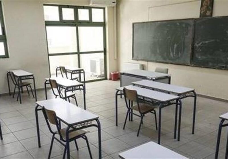 Κλειστά όλα τα σχολεία σε Κυκλάδες και Δωδεκάνησα την Τετάρτη λόγω κακοκαιρίας