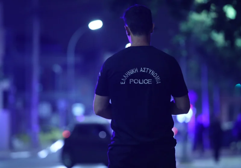Θρίλερ στη Κυψέλη: Βρέθηκε νεκρό βρέφος σε βαλίτσα