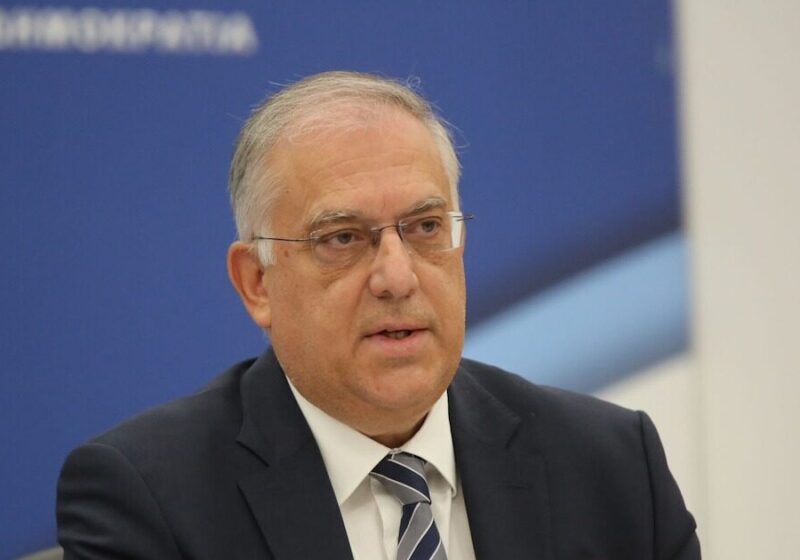 Θεοδωρικάκος: Στηρίζουμε με πράξεις το εισόδημα της ελληνικής οικογένειας