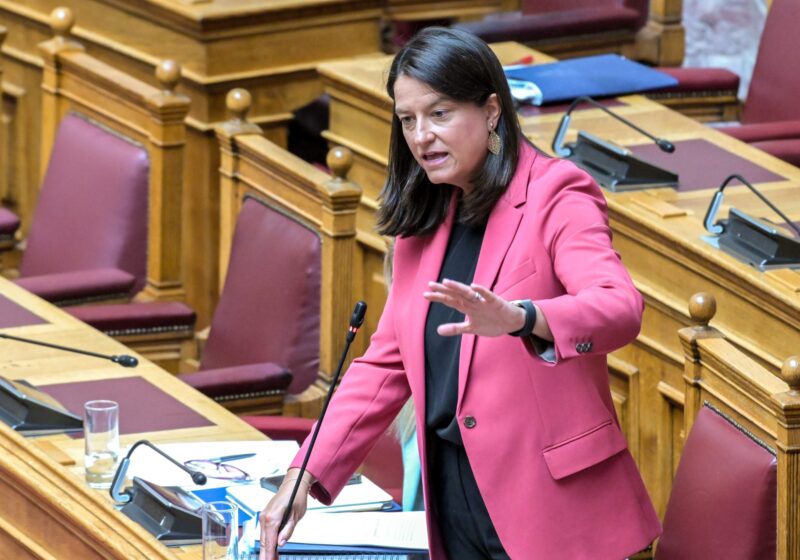 Νέο πρόγραμμα επιδοτούμενης εξ αποστάσεως απασχόλησης για ορεινές και νησιωτικές περιοχές ανακοίνωσε η Νίκη Κεραμέως