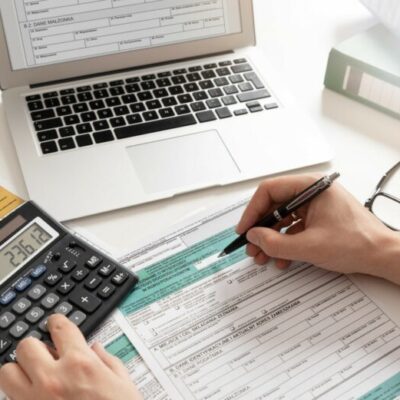 Πώς αλλάζει ο χάρτης των εισοδημάτων το 2027 – Τι ισχύει για μισθωτούς, ελεύθερους επαγγελματίες και οφειλέτες