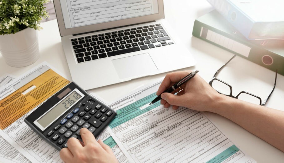 Πώς αλλάζει ο χάρτης των εισοδημάτων το 2027 – Τι ισχύει για μισθωτούς, ελεύθερους επαγγελματίες και οφειλέτες