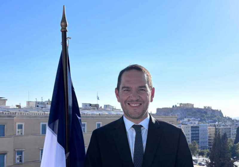 Νικόλας Κασσιανίδης: Ποιος είναι ο νέος πρέσβης της Γαλλίας στην Ελλάδα -Οι ιδιαίτεροι δεσμοί του με την χώρα, είχε ξαναβρεθεί εδώ το 2003.