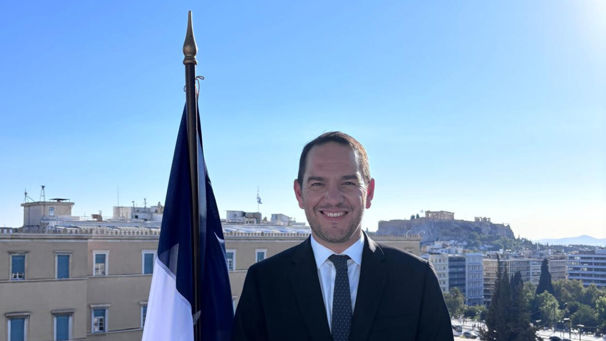 Νικόλας Κασσιανίδης: Ποιος είναι ο νέος πρέσβης της Γαλλίας στην Ελλάδα -Οι ιδιαίτεροι δεσμοί του με την χώρα, είχε ξαναβρεθεί εδώ το 2003.