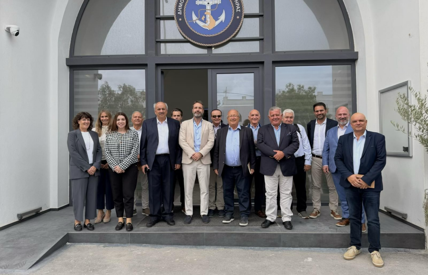 Συμφωνία για την κατανομή των επιβατών κρουαζιέρας στη Σαντορίνη – Στο επίκεντρο Αθηνιός και Όρμος Φηρών